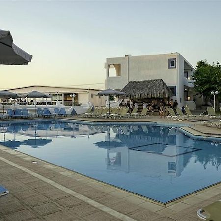Endless Blue Resort Rethymno Adelianos Kampos Buitenkant foto